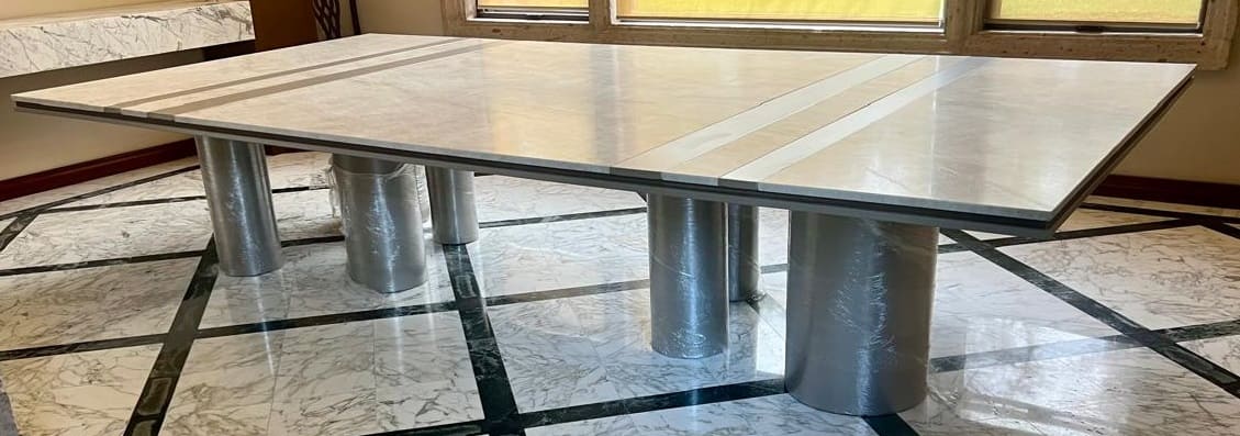 Base de mesa monumental